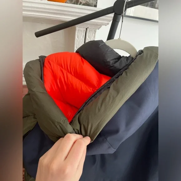 Mackage down coat. Size m - Picture 8 of 8